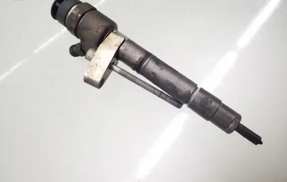 Mercedes-Benz A W169 Fuel injector A6400700787