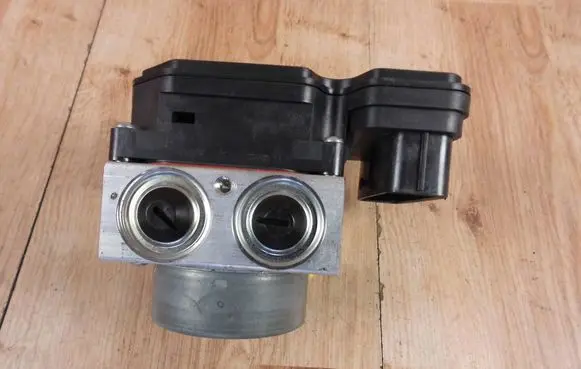 Toyota C-HR I ABS Pump 8954110080 4451010070 11304041330