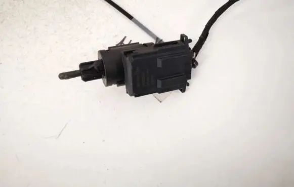 Skoda Octavia Mk2 (1Z) Brake pedal sensor switch 3b0945511a