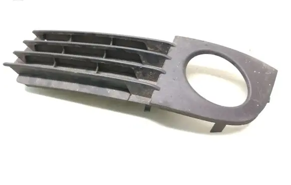Audi A6 S6 C5 4B Front bumper lower grill 4B0807681AA