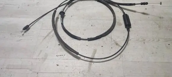 Jeep Cherokee Engine bonnet/hood lock release cable 0692C2