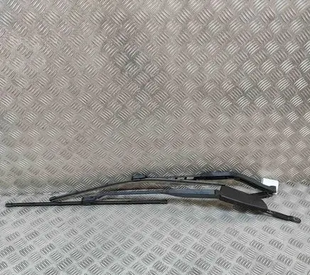 Mercedes-Benz GLE (W166 - C292) Windshield/front glass wiper blade A1648240149 A1668201040