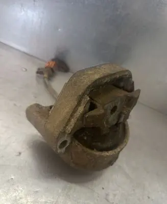 Audi A6 S6 C7 4G Engine mount bracket