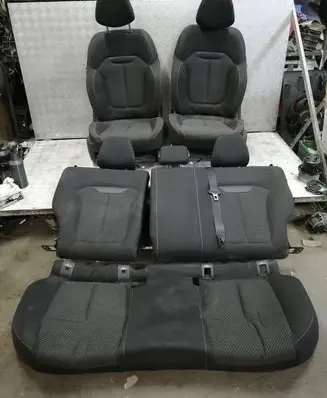 Renault Kadjar Seat set 