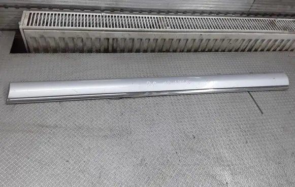 Mercedes-Benz E W210 Front door trim (molding) A2106900462