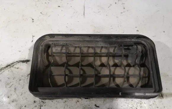 Volkswagen PASSAT B7 Other trunk/boot trim element