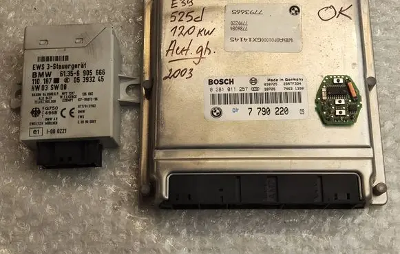 Engine ECU kit and lock set