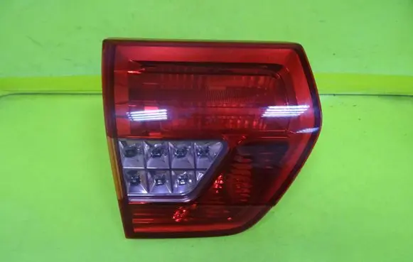 Citroen C5 Tailgate rear/tail lights 9671811480