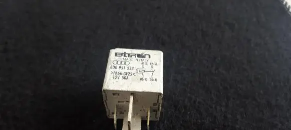 Audi A6 S6 C6 4F Other relay 8D0951253 370