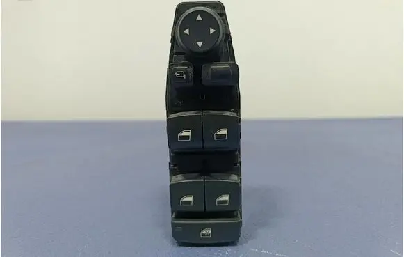 BMW 5 F10 F11 Electric window control switch 9238239