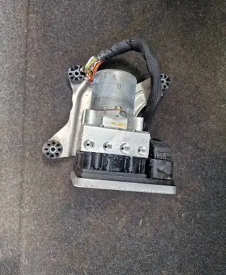 BMW 7 G11 G12 ABS Pump 6882929 A002W318A 54087078E