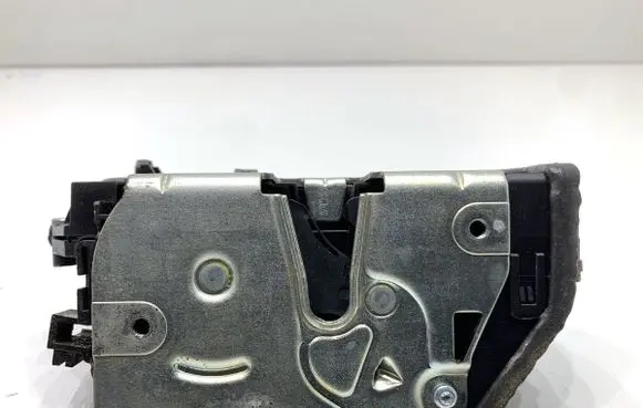 BMW 3 E90 E91 Front door lock 7059974