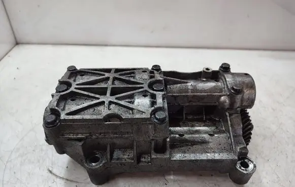 Hyundai Sonata Oil pump balance shaft 
