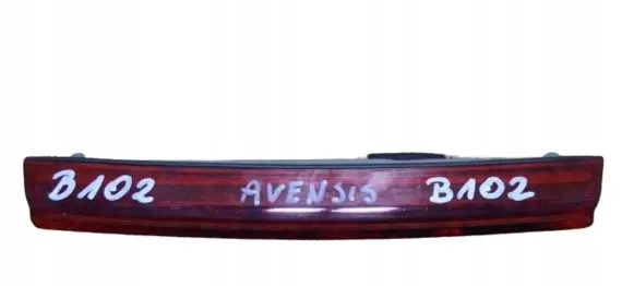 Toyota Avensis T250 Third/center stoplight