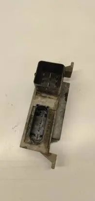 Renault Scenic III - Grand scenic III Glow plug pre-heat relay 8200558438