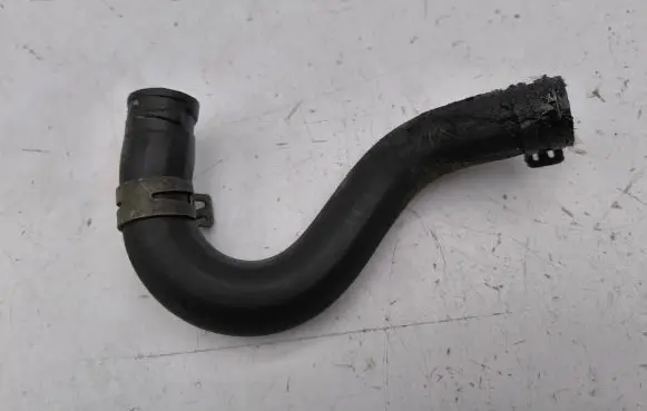 Jeep Grand Cherokee (WK) Engine coolant pipe/hose