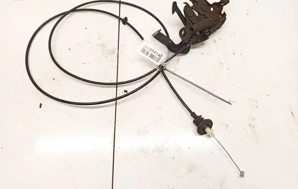 Nissan Almera Tino Engine bonnet/hood lock/catch 