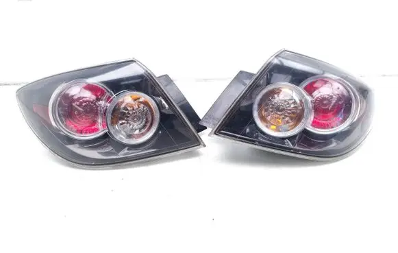 Mazda 3 I Rear/tail lights 