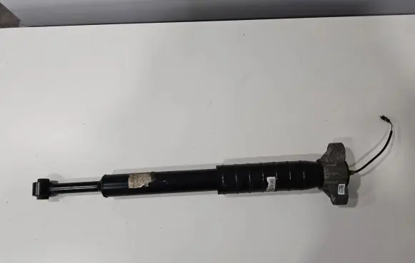 Maserati Levante Rear shock absorber/damper 462400011553 06700028330
