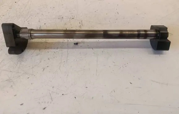 Audi A6 S6 C6 4F Balance shaft 059103331H 059103332L