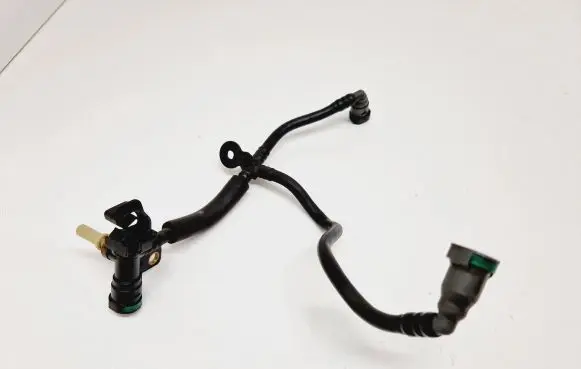 Peugeot 2008 I Fuel line pipe