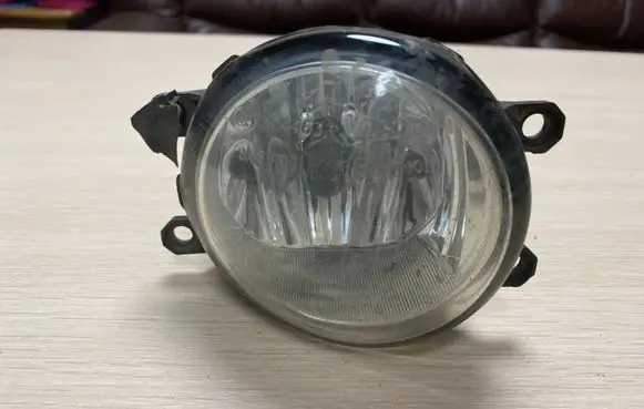 Toyota Avensis T270 Front fog light 89092700