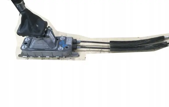 Audi A3 S3 8V Gear shifter/selector 5Q0711049AF