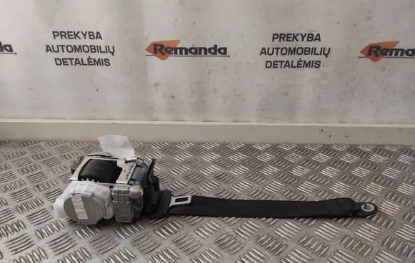 Audi TT TTS RS Mk3 8S Front seatbelt 8S8857705B