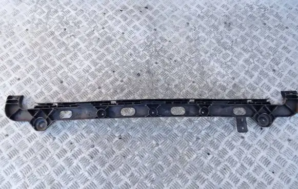 Alfa Romeo Giulietta Rear bumper mounting bracket 50513489 C570 6AV2
