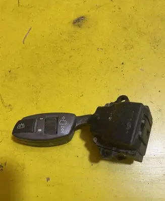 BMW 7 E65 E66 A set of switches 6911519