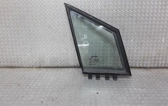Toyota Corolla Verso AR10 Front door vent window glass four-door 
