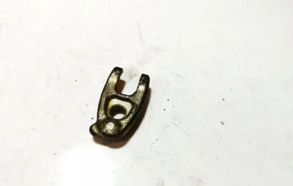Nissan Qashqai Fuel Injector clamp holder