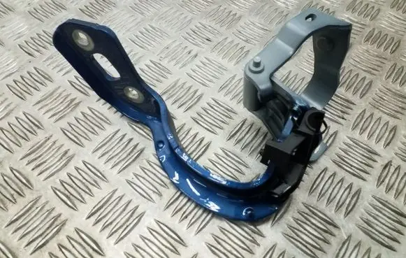 Audi A4 S4 B8 8K Tailgate/trunk/boot hinge 8K9827299