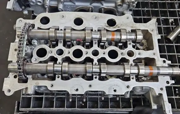 Jaguar XF X250 Engine head PM4R80-6090 IMPRK1425430