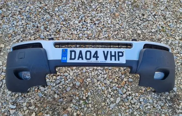 Volvo XC90 Front bumper 08620598
