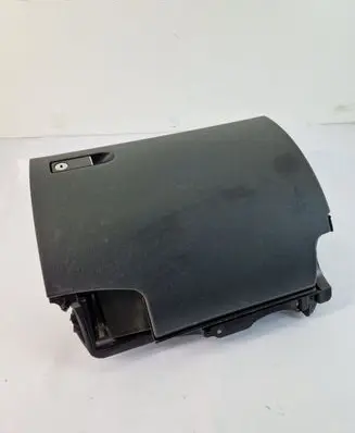 Mercedes-Benz C W204 Glove box a2046800291