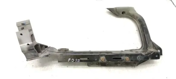 Headlight/headlamp mounting bracket
