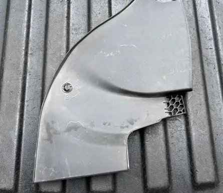 BMW 6 G32 Gran Turismo Wiper trim 105106107 51717404748 7404748