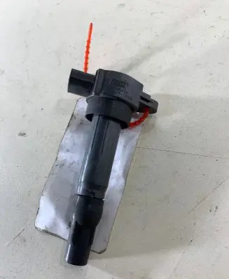 Mitsubishi Colt High voltage ignition coil MN195452
