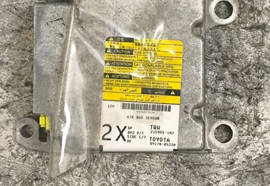 Toyota Avensis T250 Airbag control unit/module 8917005220