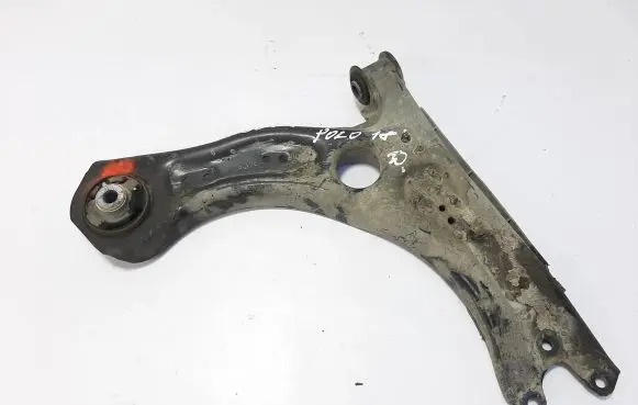 Volkswagen Polo VI Front lower control arm/wishbone 2Q0407152B