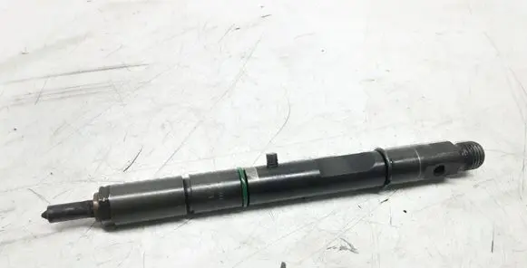 Audi A8 S8 D2 4D Fuel injector 059130201E