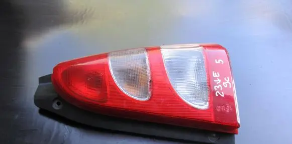 Subaru Forester SG Rear/tail lights 22020762 84201SA060