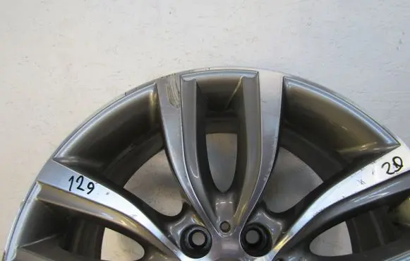 BMW 2 F45 R18 alloy rim 6855094