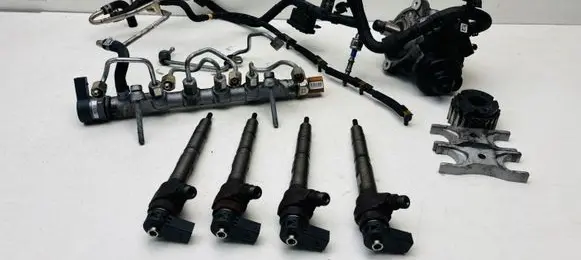 Audi Q3 8U Fuel injection system set 0445010529 03L130755AC 03L130089J