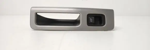 Volvo S40 Electric window control switch 8663819