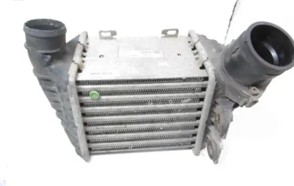 Volkswagen Golf III Intercooler radiator 376723261