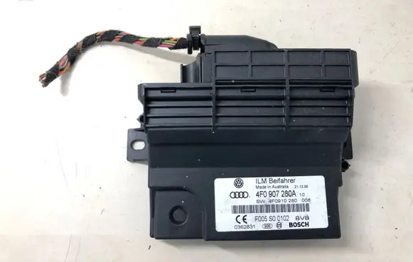Audi A6 S6 C6 4F Power management control unit 4F0907280A