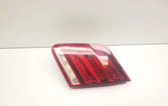 Mercedes-Benz E W212 Tailgate rear/tail lights A2129061003