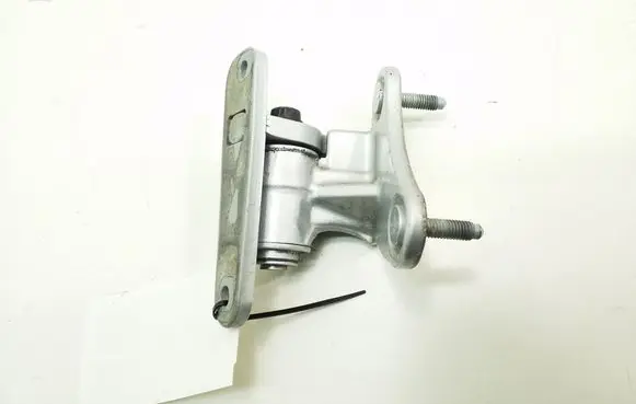 Mercedes-Benz C W204 Front door lower hinge A2047200337